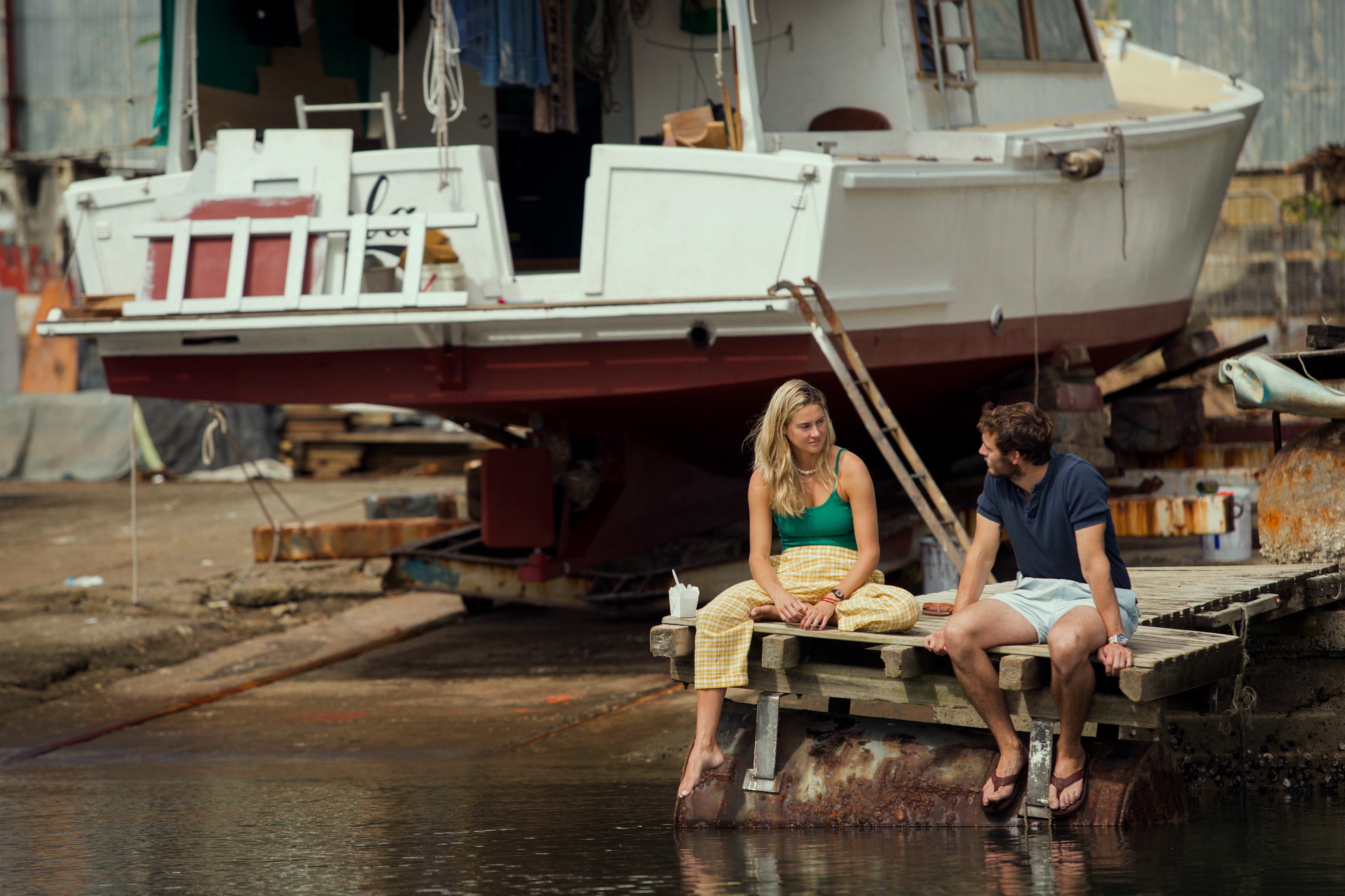 Shailene Woodley and Sam Claflin star in AdriftCourtesy of STXfilms
