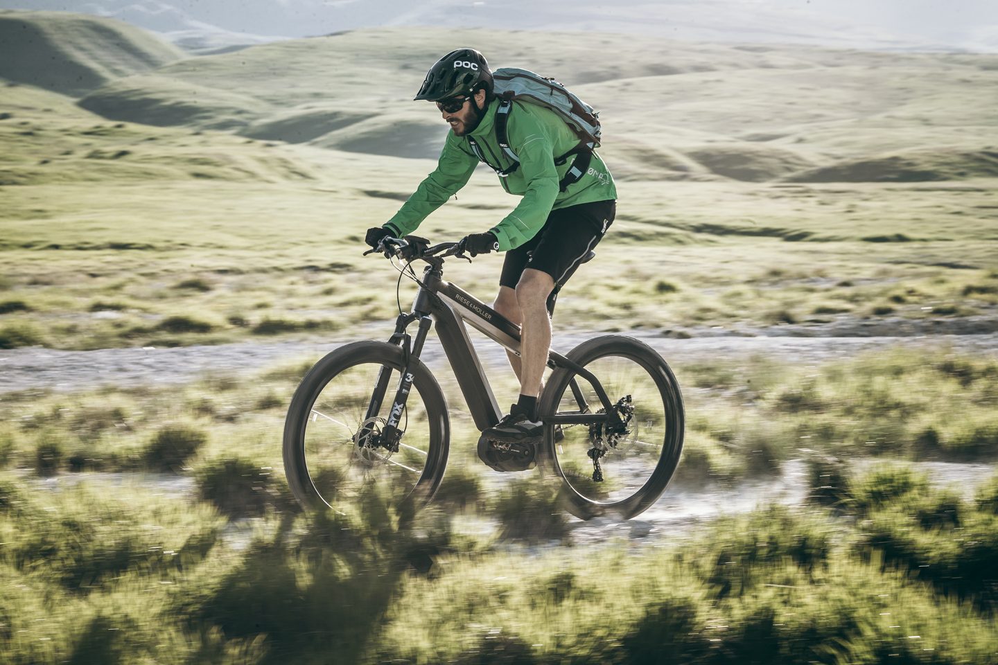 Riese & Muller Supercharger Mountain: The Ultimate Hardtail E-mountain Bike