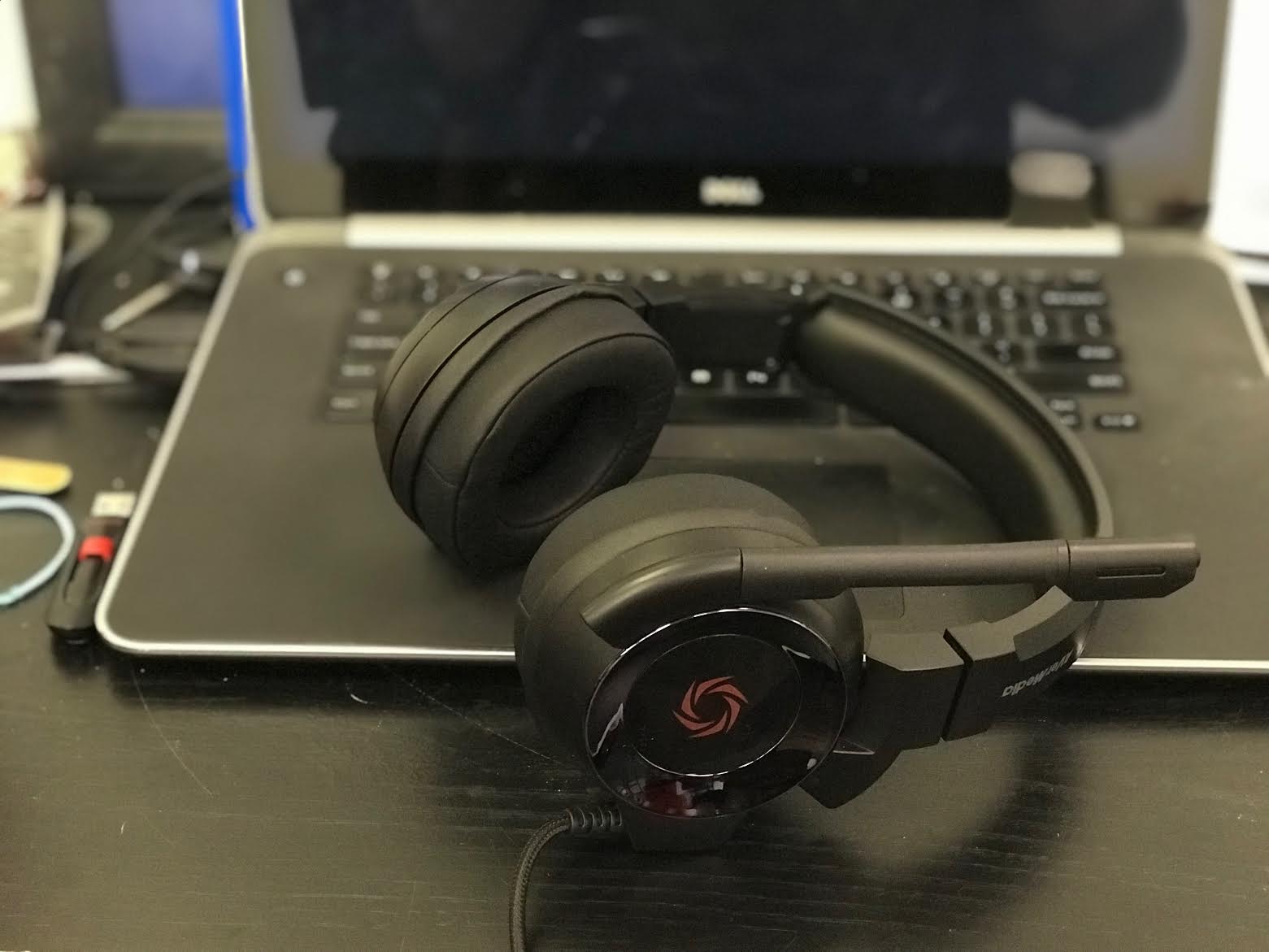 AVerMedia SonicWave GH335 Headset Review