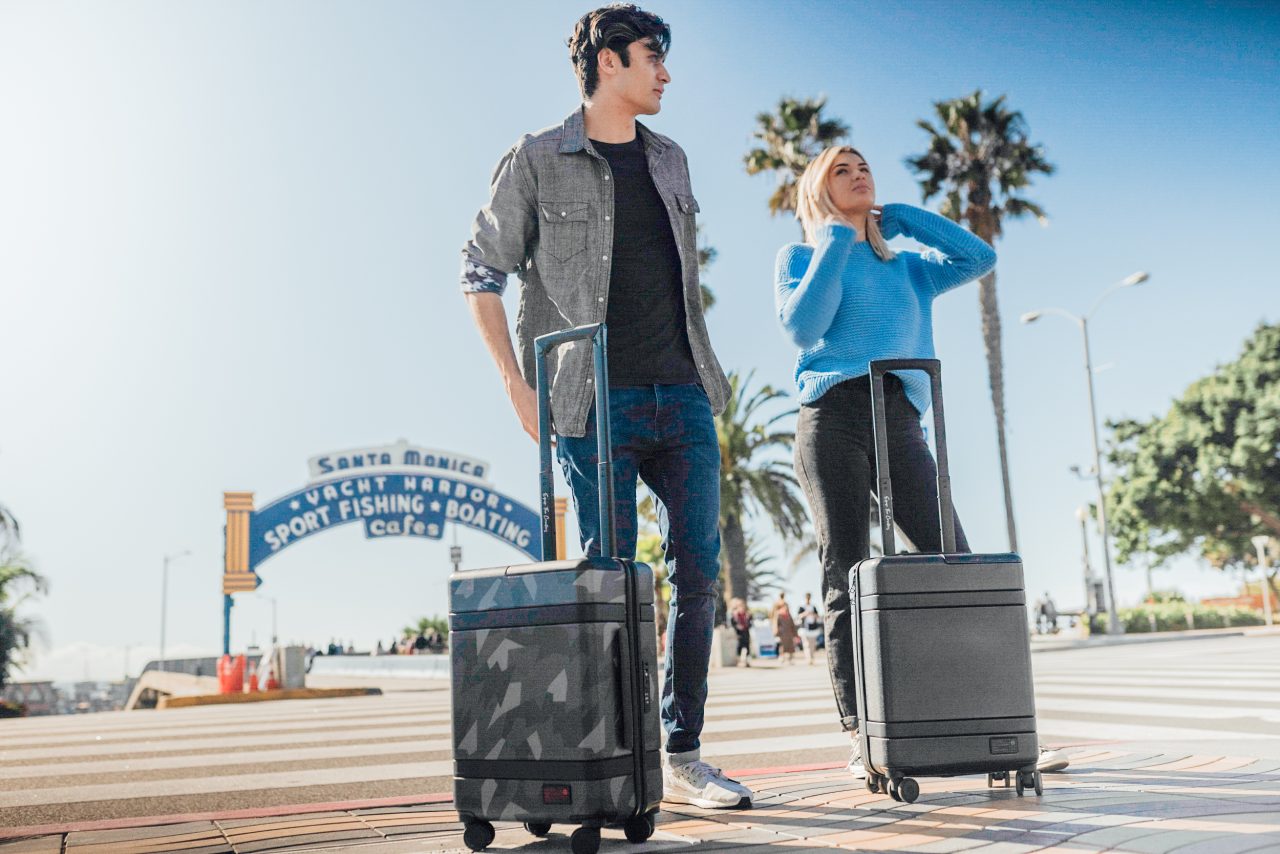 HEX Wireless Carry-On Product Image