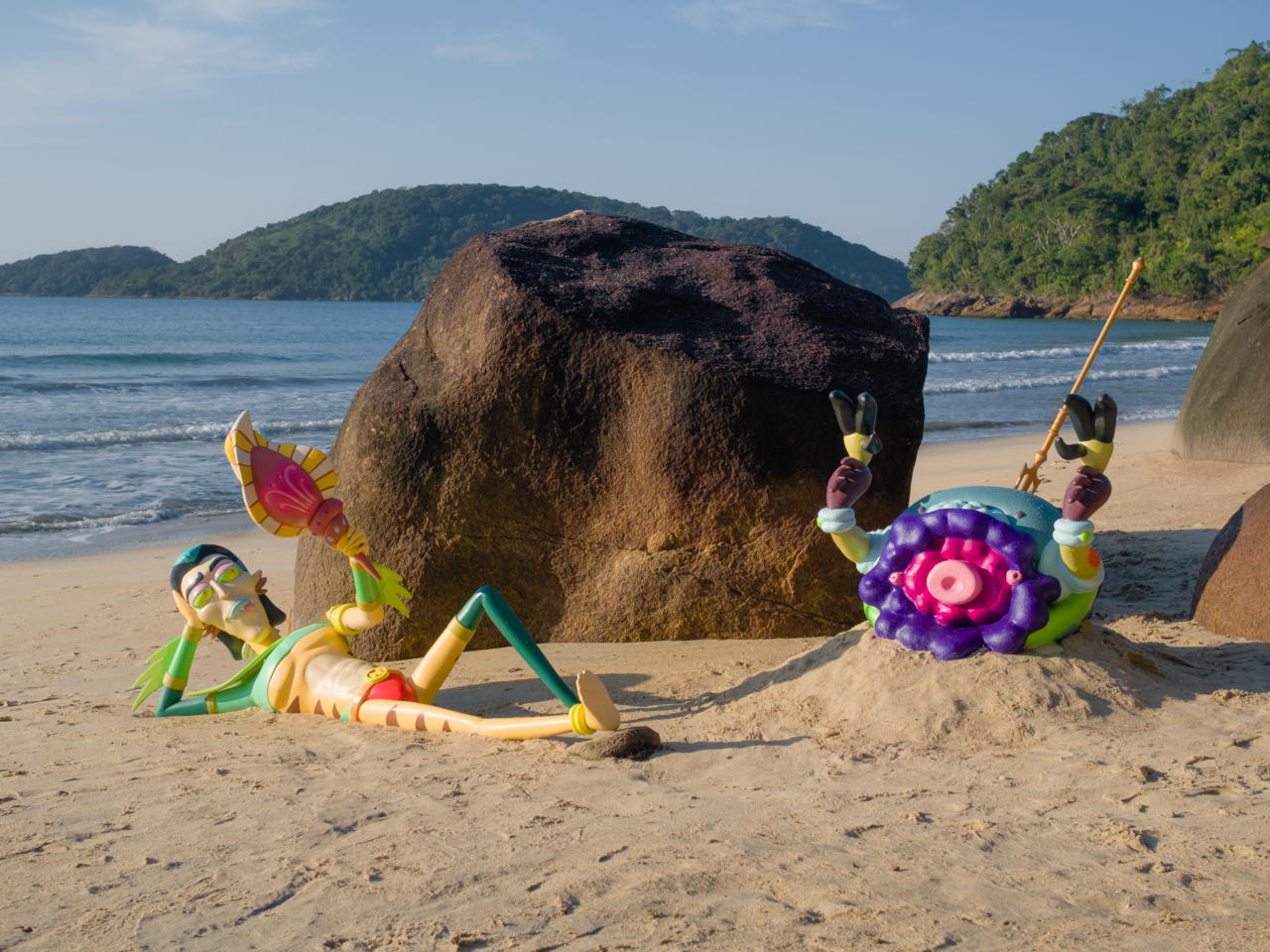 A sculpture of Rick and Morty character Mr. Nimbus at Praia do Léo in Brazil. The scene is part of the ongoing #WORMAGEDDON fan experience leading to the global release of Adult Swim’s Rick and Morty season six starting September 4, 2022. (Courtesy Adult Swim)