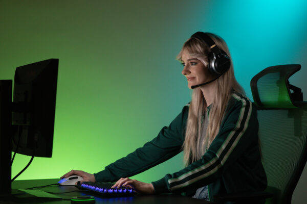 Stealth Pro Ultra-Premium Wireless Gaming Headset product image (Turtle Beach)