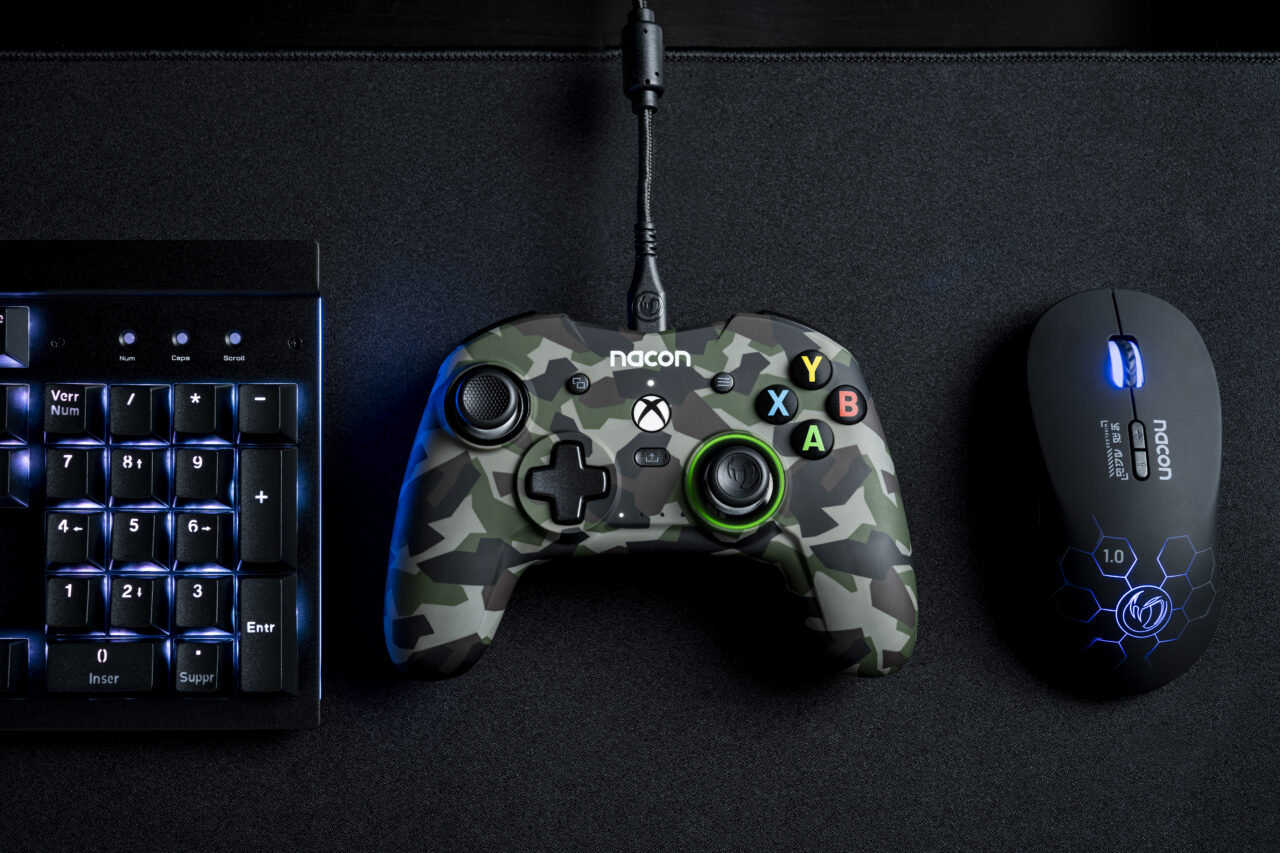 Revolution X Camo wired controller for Xbox Series X|S and Xbox One (NACON)