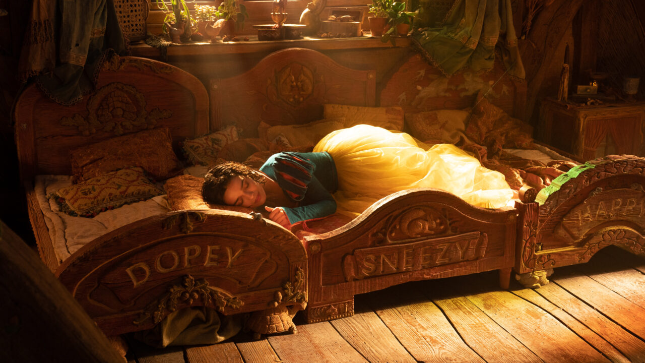 Snow White still (Disney+)