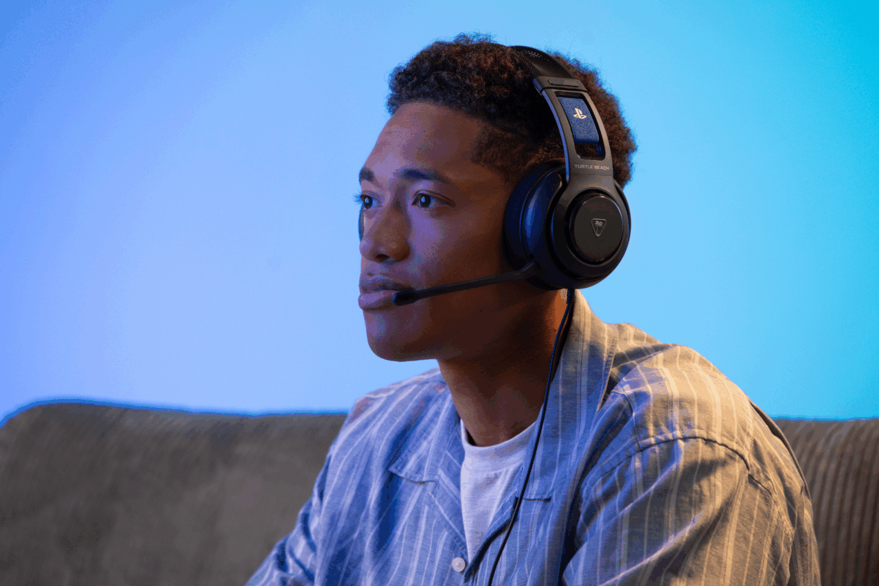 Atlas 200 Headset for PS5 and PS5 product image (Turtle Beach)