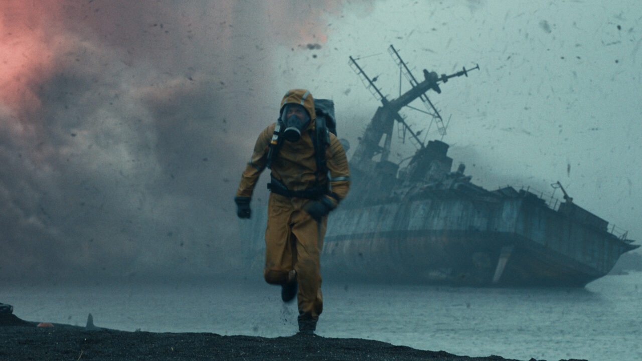 Greenland 2 still (Lionsgate)